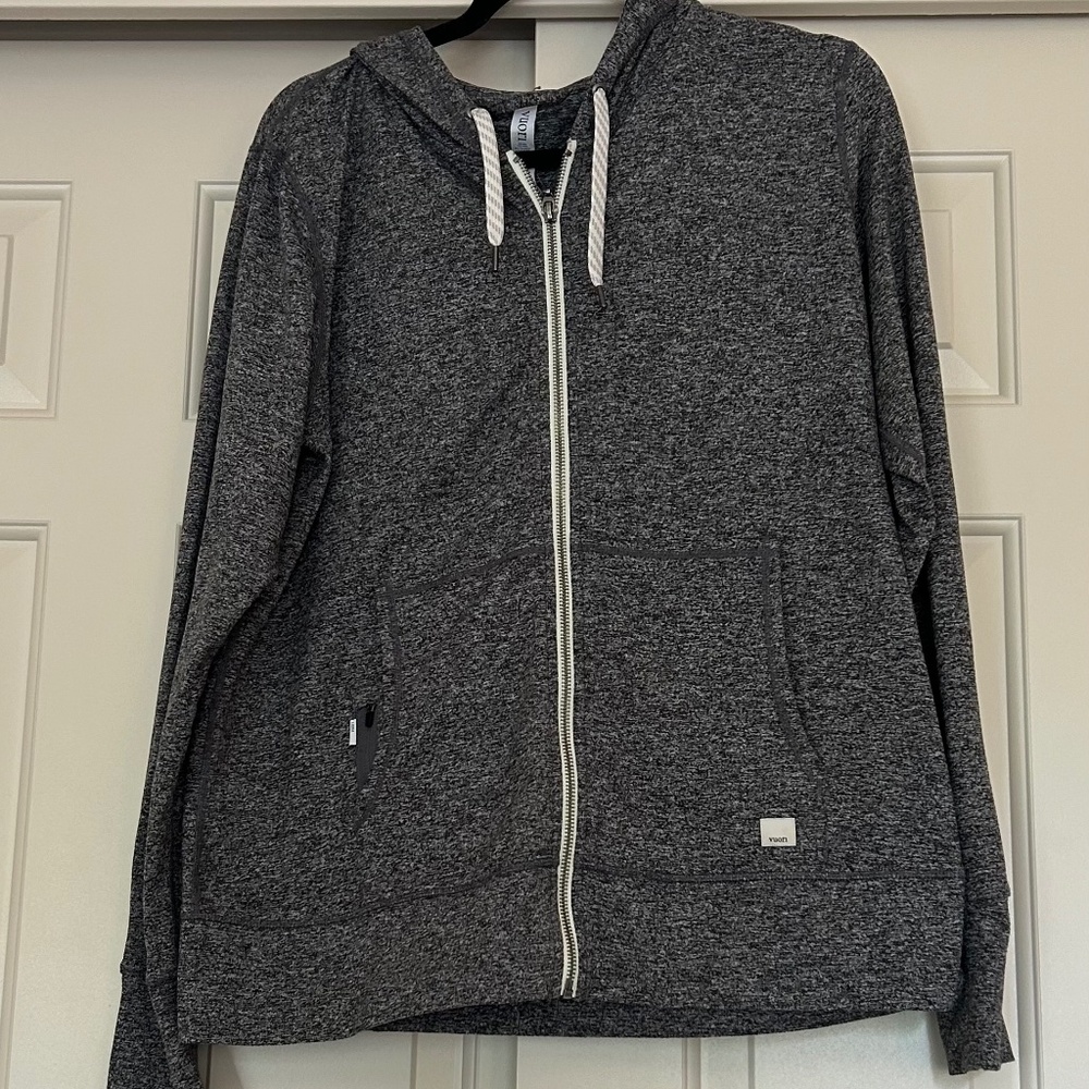 NWOT RARE Vuori Halo Performance Hoodie Heather Gray Size XL VERSION 1